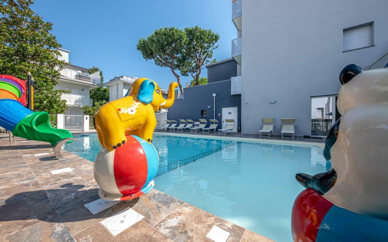 Residence Filmare Riccione Zewnętrze zdjęcie